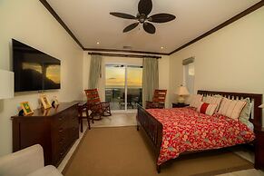Altavista 5A 3 bdr 3 Bath Ocean View