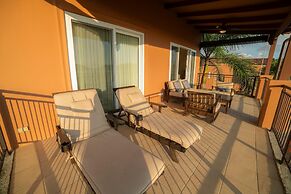 Altavista 5A 3 bdr 3 Bath Ocean View