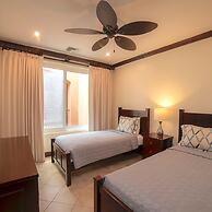 Altavista 5A 3 bdr 3 Bath Ocean View