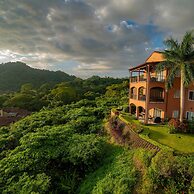 Altavista 5A 3 bdr 3 Bath Ocean View