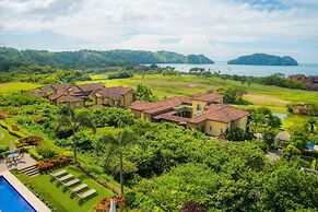 Altavista 5A 3 bdr 3 Bath Ocean View