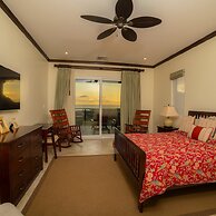 Altavista 5A 3 bdr 3 Bath Ocean View