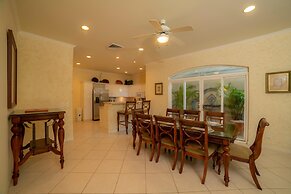 Colina 5E 2 bdr 2 Bath