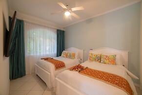 Colina 5E 2 bdr 2 Bath