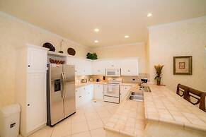 Colina 5E 2 bdr 2 Bath