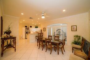 Colina 5E 2 bdr 2 Bath