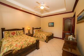 Bella Vista 2C - 3 bdr 3 1 2 Bath