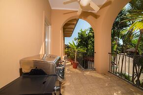 Bella Vista 2C - 3 bdr 3 1 2 Bath