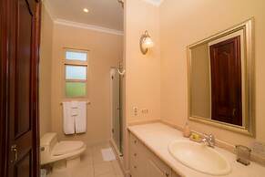 Bella Vista 2C - 3 bdr 3 1 2 Bath