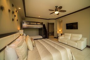 Vista Bahia 3D - 3bdr 3bath Plunge Pool