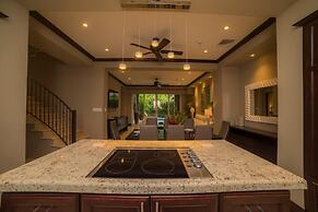 Vista Bahia 3D - 3bdr 3bath Plunge Pool