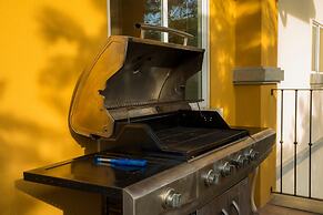 Del Mar 5F 3 Bedr 2 Bath