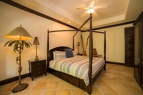 Marbella 2A - 3 bdr 3 1 2 Bath