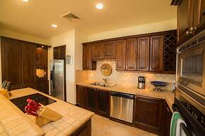 Marbella 2A - 3 bdr 3 1 2 Bath