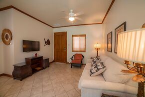 Veranda 5E - 1 Bedr 1 Bath