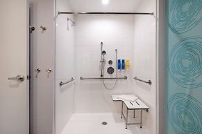 TRU BY Hilton Galveston