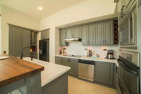 Bella Vista 4A 3 bdr 3 Bath Ocean View