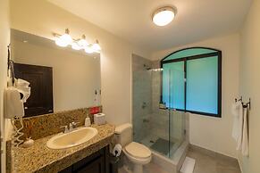 Casa Patron 6 bdr Private Home With Pool and Game Room