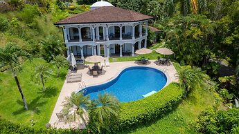 Casa Patron 6 bdr Private Home With Pool and Game Room