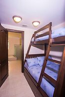 Bella Vista 3F- 3 bdr 3 1 2 Bath Family