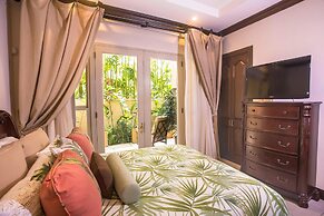 Bella Vista 3F- 3 bdr 3 1 2 Bath Family