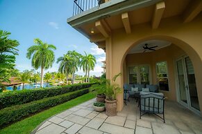 Bella Vista 3F- 3 bdr 3 1 2 Bath Family