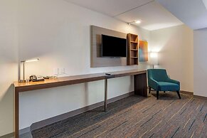 MainStay Suites Lexington I-75