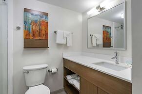 MainStay Suites Lexington I-75