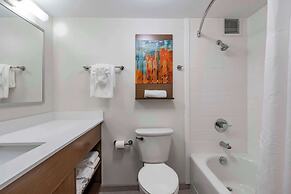 MainStay Suites Lexington I-75