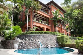 Montebello 2C - 3 bdr 3 Bath Ocean View