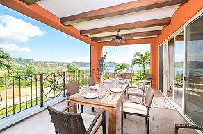 Montebello 2C - 3 bdr 3 Bath Ocean View