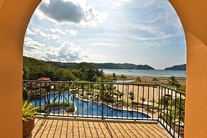 Bella Vista 4B - 3 bdr -3 1 2 Bath Ocean View