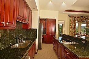 Bella Vista 4B - 3 bdr -3 1 2 Bath Ocean View