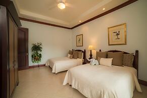 Bella Vista 2D - 3 bdr - 3 1 2 Bath