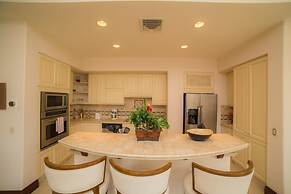 Bella Vista 2D - 3 bdr - 3 1 2 Bath