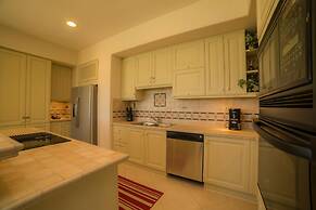 Bella Vista 4E - 3 bdr 3 1 2 Family