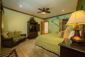 Casa Oasis in Playa Herradura