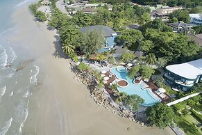 Mercure Rayong Lomtalay Villas & Resort