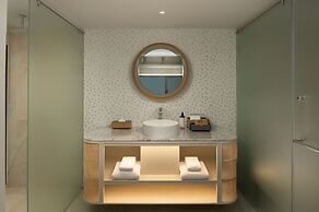 Mercure Rayong Lomtalay Villas & Resort