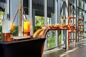 Mercure Rayong Lomtalay Villas & Resort