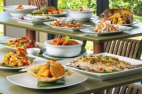 Mercure Rayong Lomtalay Villas & Resort