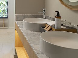 Mercure Rayong Lomtalay Villas & Resort