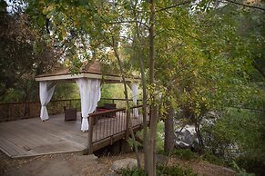 Quiet Mind Lodge Retreat & Spa  Sequoias