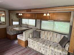 Quiet Mind Lodge Retreat & Spa  Sequoias