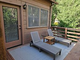 Quiet Mind Lodge Retreat & Spa  Sequoias