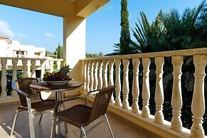 Villa Tsikkos Tessera