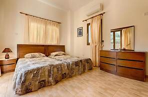 Villa Tsikkos Tessera