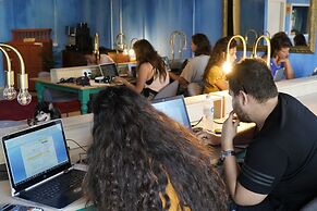 Mantur Metula by Selina