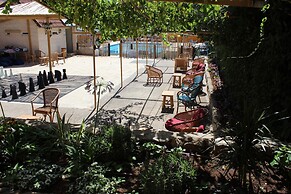 Mantur Metula by Selina