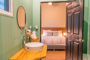 Mantur Metula by Selina